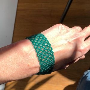 Gorgeous Vintage Green Beaded Bracelet💚